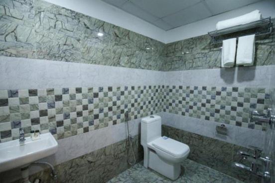 Railview Residency Hotel Alappuzha Buitenkant foto